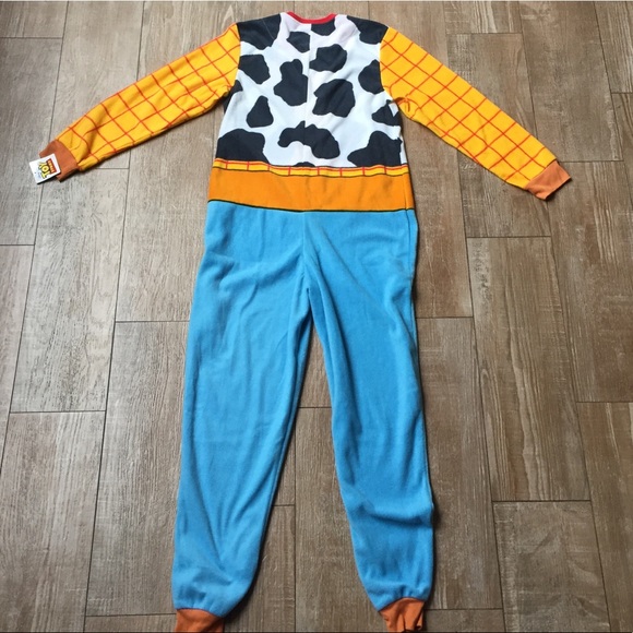 *SOLD*         ToyStory Woody ⭐️ Fleece Onesie PJ - Picture 6 of 8